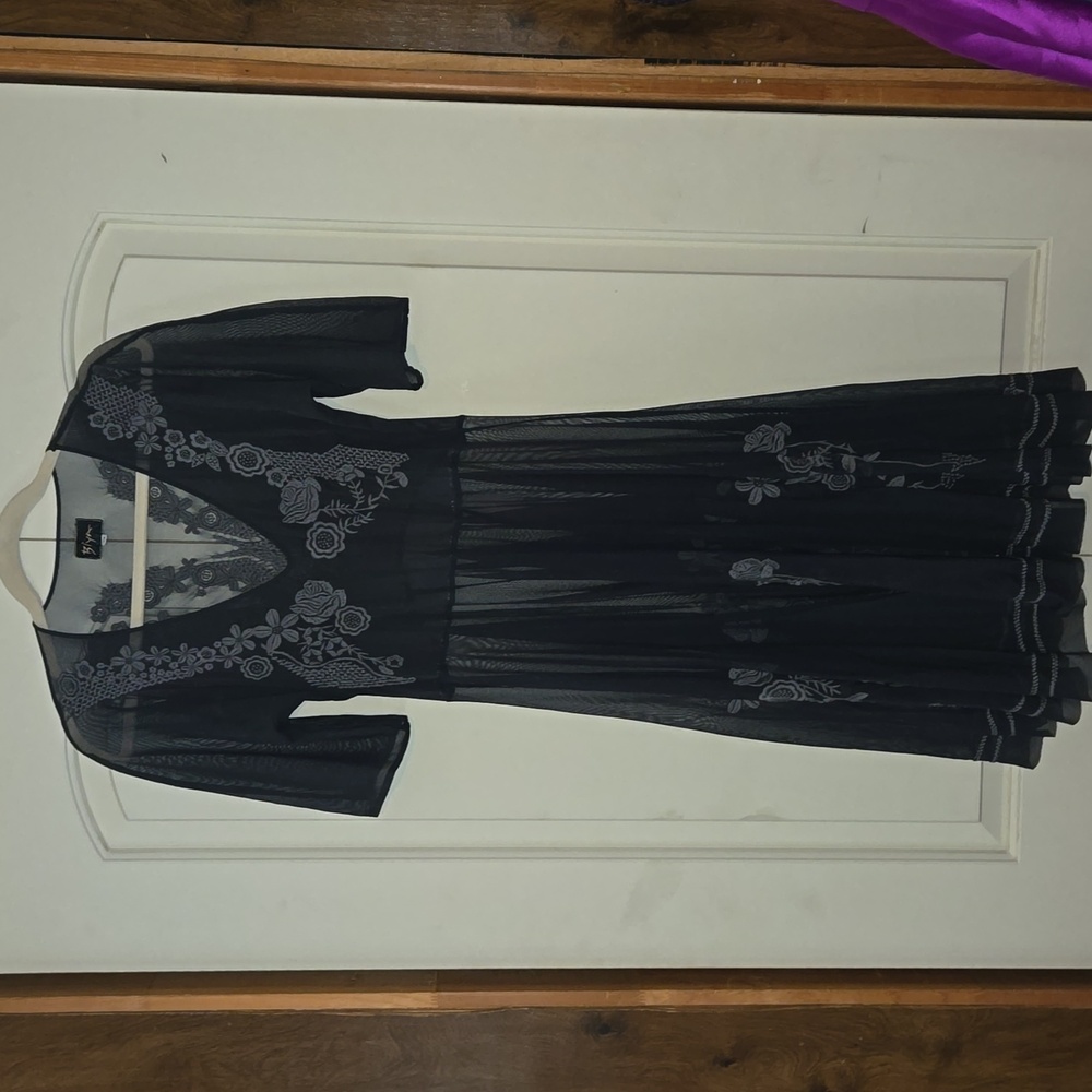 Johnny Was Biya Grey Sheer Embroidered Dress Size Medium